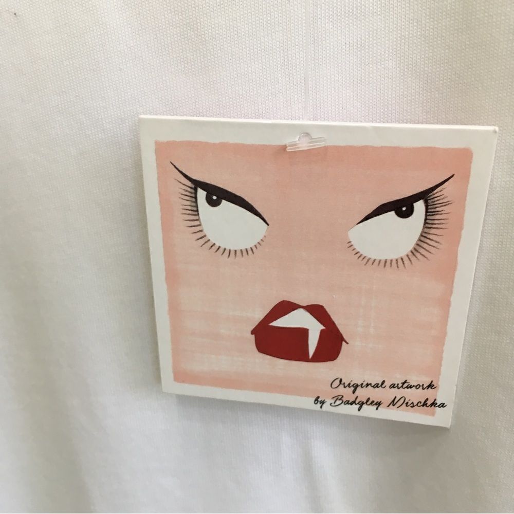 NEW WITH TAGS BADGLEY MISCHKA ORIGINAL ARTWORK TSHIRT IN WHITE‎ - Picture 10 of 10
